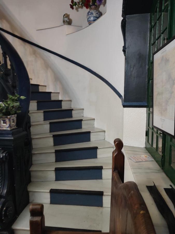 Hotel Cervantes Бадахос Екстериор снимка