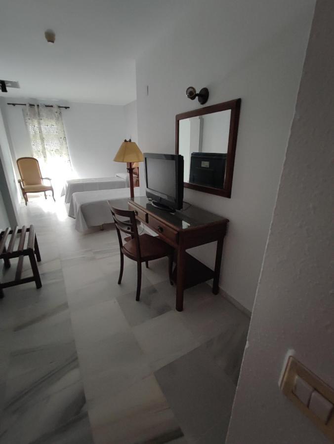 Hotel Cervantes Бадахос Екстериор снимка