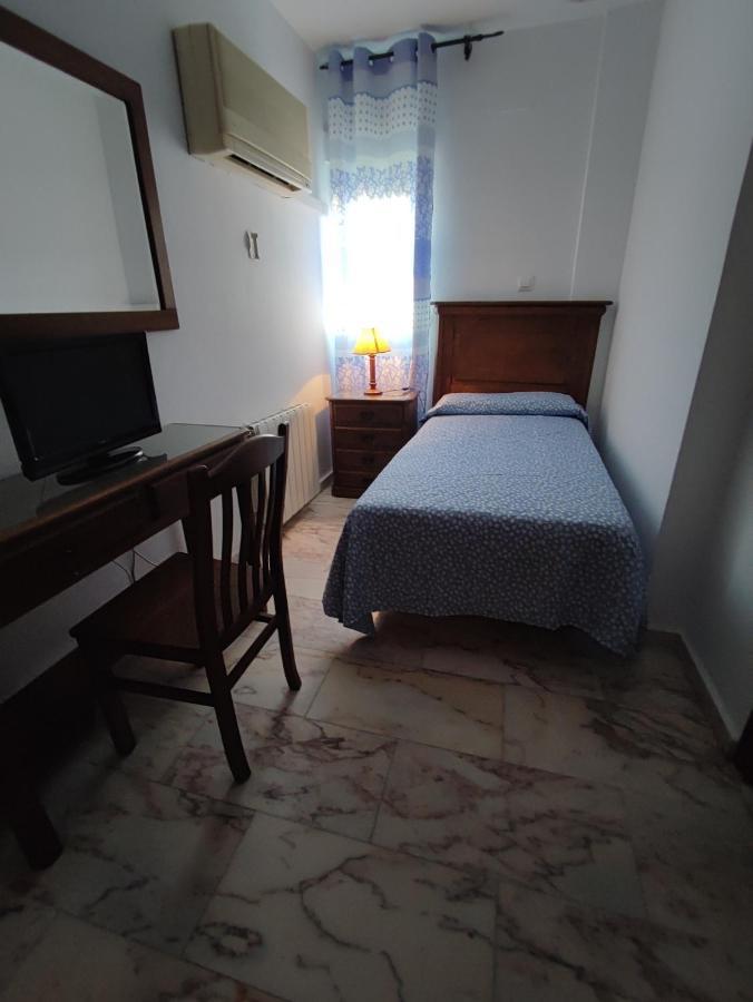 Hotel Cervantes Бадахос Стая снимка